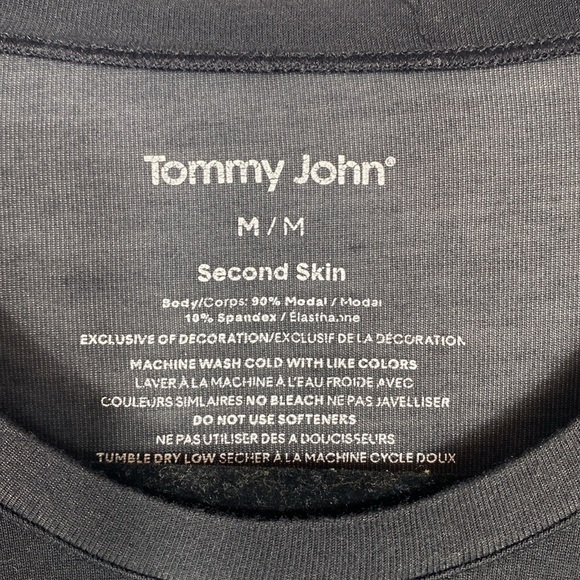 Tommy John Black Apparel 2 Second Skin Shirts 1 pair shorts size medium - Picture 5 of 9